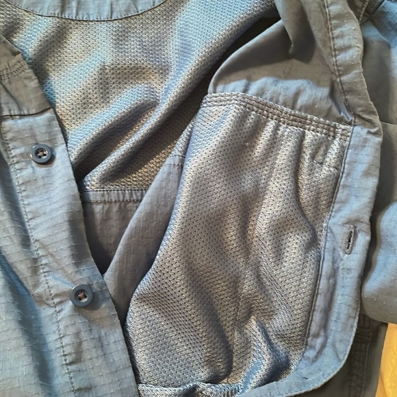 Carhartt Force Men's Blue Short Sleeve Shirt Fishing Relaxed Fit EUC Medium - Picture 6 of 7